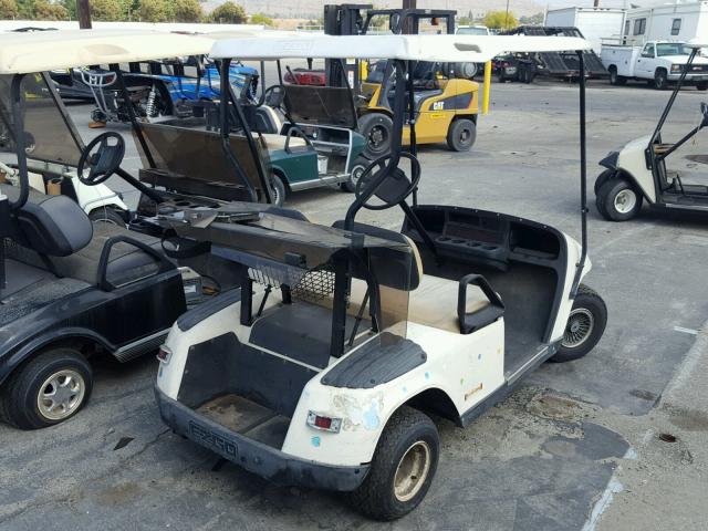 1069899 - 2000 EZGO GOLF CART BEIGE photo 4