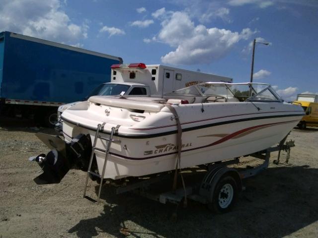 FGB80673D898 - 1997 CHAP BOAT WHITE photo 4