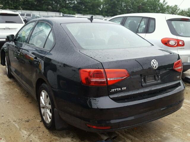 3VWD17AJ5FM311621 - 2015 VOLKSWAGEN JETTA SE BLACK photo 3