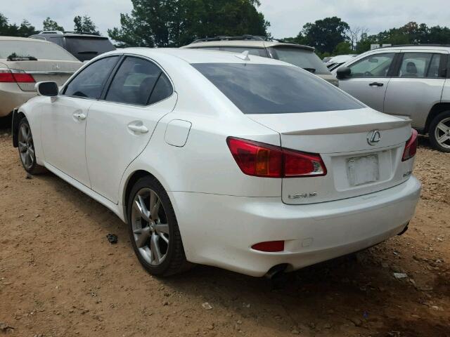 JTHBF5C25A5118274 - 2010 LEXUS IS WHITE photo 3