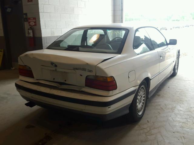 WBABF4316NEK02447 - 1992 BMW 325 IS AUT WHITE photo 4