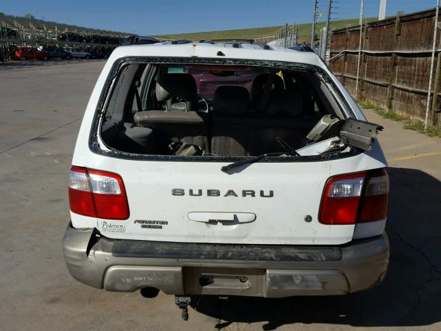 JF1SF65551H764370 - 2001 SUBARU FORESTER S WHITE photo 9