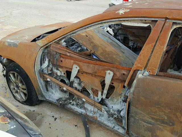 1G2ZG558464135728 - 2006 PONTIAC G6 SE1 BURN photo 10