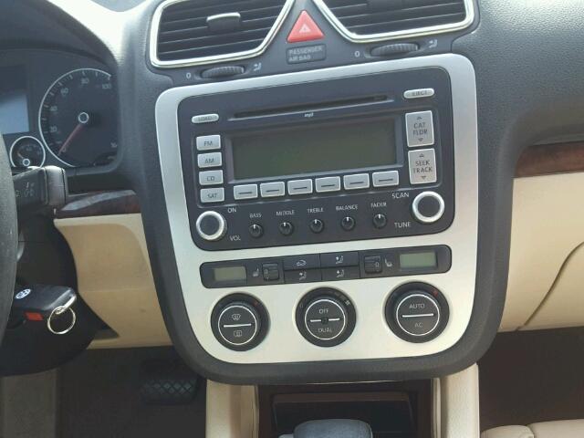 WVWFA71F08V044372 - 2008 VOLKSWAGEN EOS LUX 黑色 照片 9