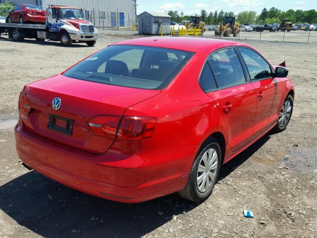 3VW2K7AJ6EM329337 - 2014 VOLKSWAGEN JETTA BASE 红色 照片 4