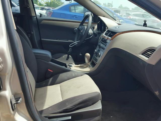 1G1ZC5EB8AF131187 - 2010 CHEVROLET MALIBU 1LT 金色 照片 5