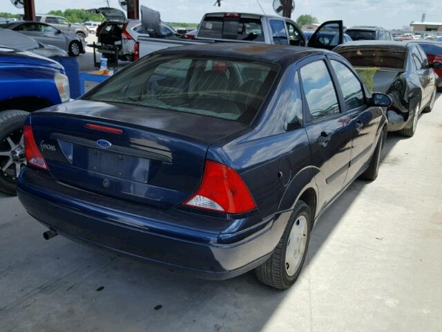 1FAFP33P61W247768 - 2001 FORD FOCUS LX BLUE photo 4