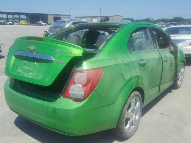 1G1JE5SB9G4115452 - 2016 CHEVROLET SONIC LTZ GREEN photo 4