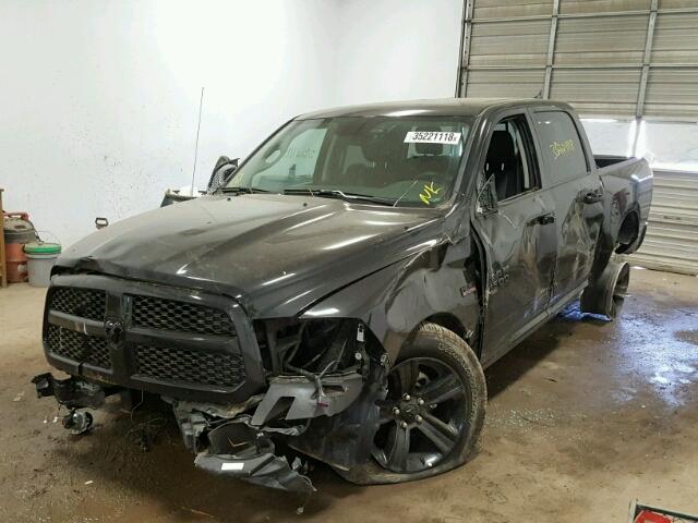 1C6RR7MT8JS158576 - 2018 RAM 1500 SPORT BLACK photo 2