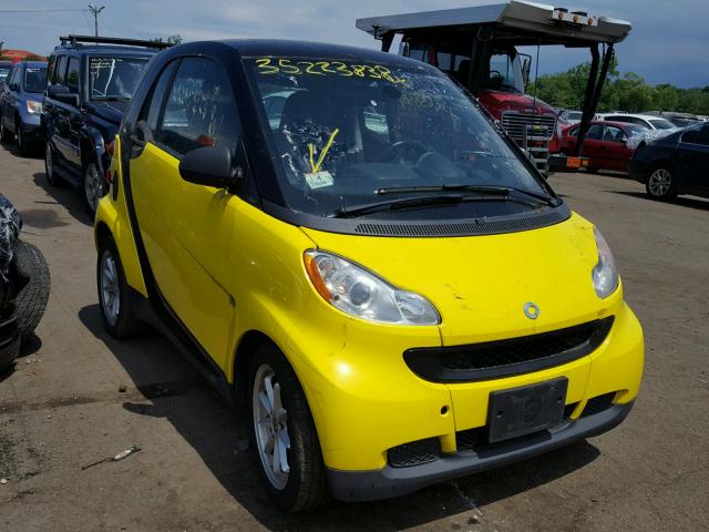 WMEEJ31X28K129262 - 2008 SMART FORTWO PUR YELLOW photo 1