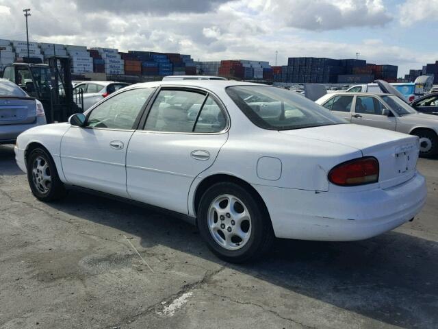 1G3WS52K3WF358179 - 1998 OLDSMOBILE INTRIGUE G WHITE photo 3