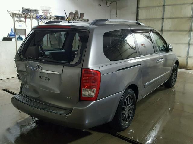 KNDMH4C75B6372332 - 2011 KIA SEDONA EX GRAY photo 4