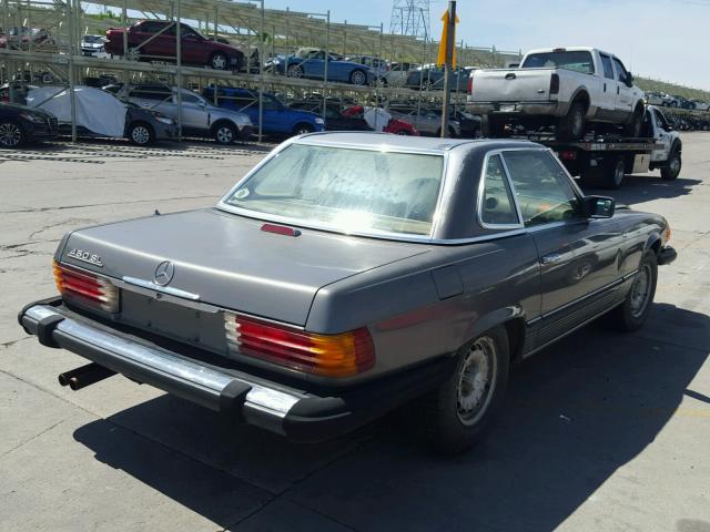 1070441237496 - 1977 MERCEDES-BENZ 450 SL GRAY photo 4