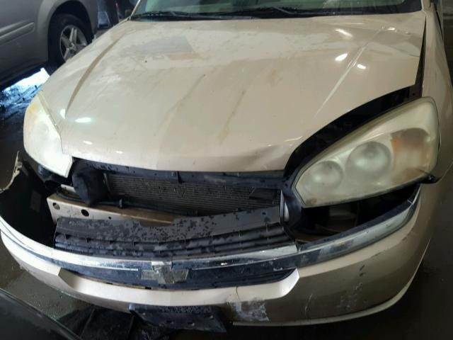 1G1ZT54805F135083 - 2005 CHEVROLET MALIBU LS BEIGE photo 9