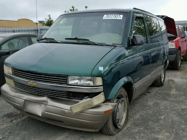 1GNDM19X22B139427 - 2002 CHEVROLET ASTRO GREEN photo 2