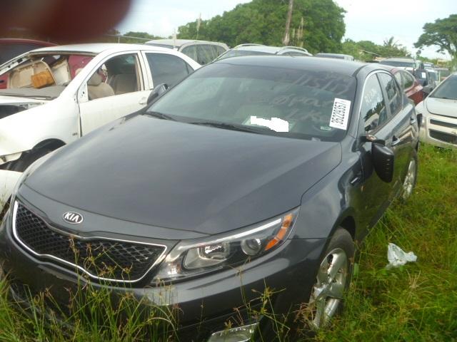 KNAGM4A77F5556563 - 2015 KIA OPTIMA LX GRAY photo 2