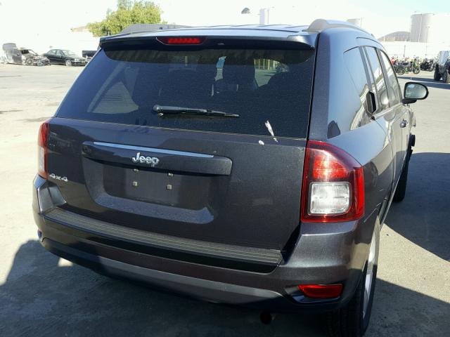 1C4NJDBB5ED815898 - 2014 JEEP COMPASS SP GRAY photo 4