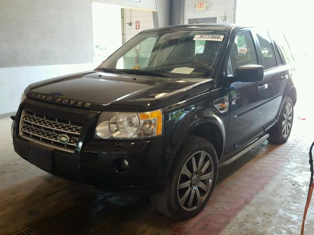 SALFT24NX8H093182 - 2008 LAND ROVER LR2 HSE TE BLACK photo 2