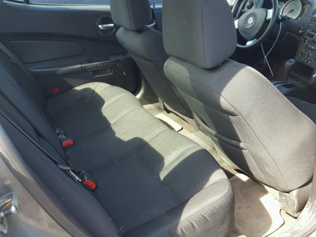 2G2WP552681155136 - 2008 PONTIAC GRAND PRIX GRAY photo 6