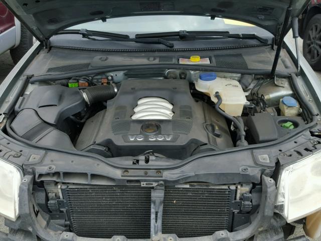 WVWRH63B64P255409 - 2004 VOLKSWAGEN PASSAT GLX 银色 照片 7