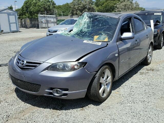 JM1BK323951231976 - 2005 MAZDA 3 S SILVER photo 2