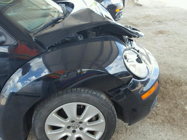 3VWRG3AG2AM022240 - 2010 VOLKSWAGEN NEW BEETLE 黑色 照片 9