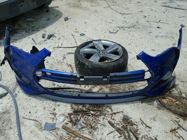 KMHTC6AE7EU199853 - 2014 HYUNDAI VELOSTER T BLUE photo 9