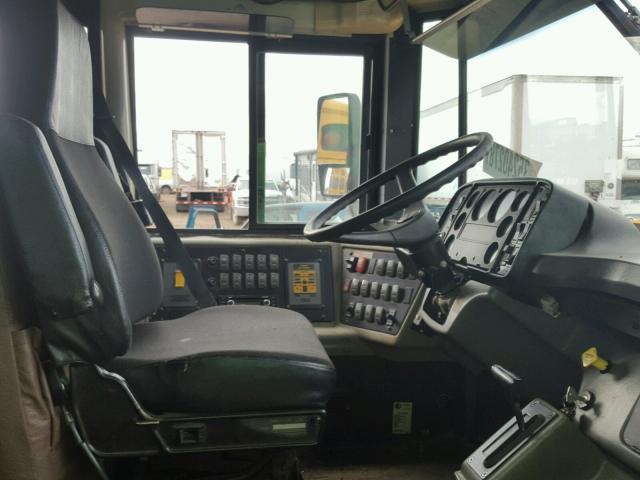 4UZ6CFBA31CG43421 - 2001 FREIGHTLINER CHASSIS FS 黄色 照片 5