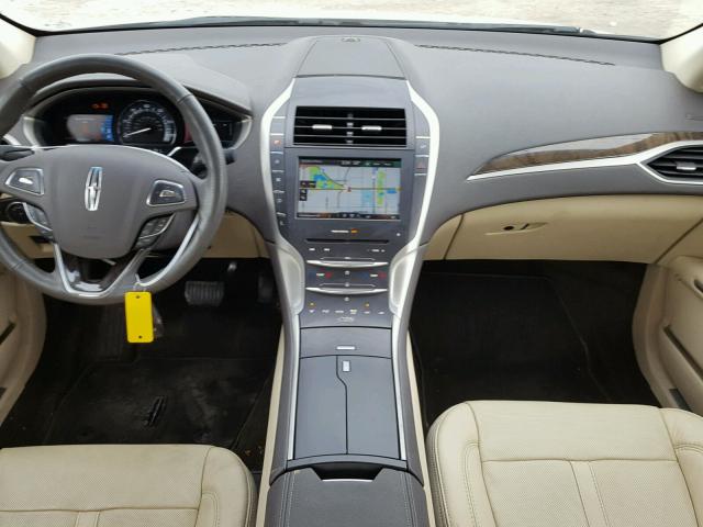 3LN6L2LU1ER821722 - 2014 LINCOLN MKZ HYBRID WHITE photo 9