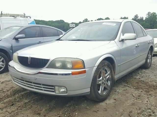 1LNHM87A82Y643734 - 2002 LINCOLN LS 银色 照片 2