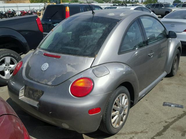 3VWBK21C93M426923 - 2003 VOLKSWAGEN NEW BEETLE GRAY photo 4