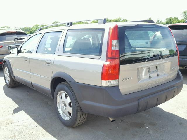 YV1SZ58D221063014 - 2002 VOLVO V70 XC GOLD photo 3