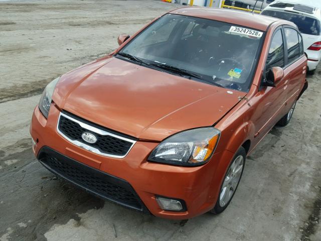 KNADH5A36A6659065 - 2010 KIA RIO LX ORANGE photo 2