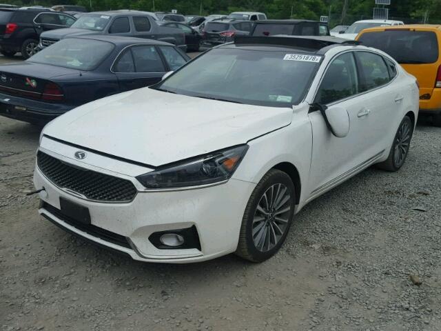 KNALC4J11H5049674 - 2017 KIA CADENZA PR WHITE photo 2