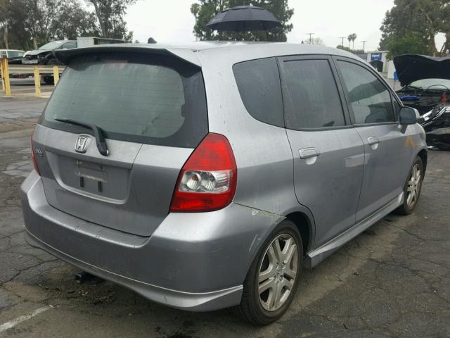 JHMGD38648S050153 - 2008 HONDA FIT SPORT SILVER photo 4