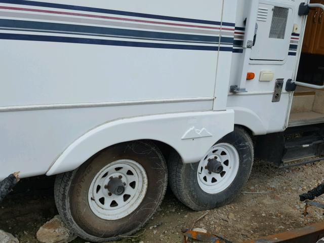 4YDF3282214054491 - 2001 KEYSTONE MONTANA WHITE photo 8