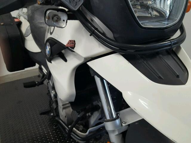 WB10185A17ZL44307 - 2007 BMW F650 GS WHITE photo 19