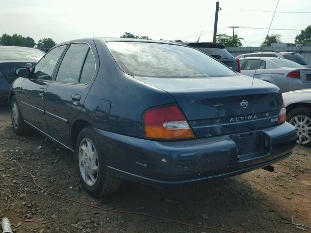 1N4DL01D9WC204755 - 1998 NISSAN ALTIMA XE GREEN photo 3