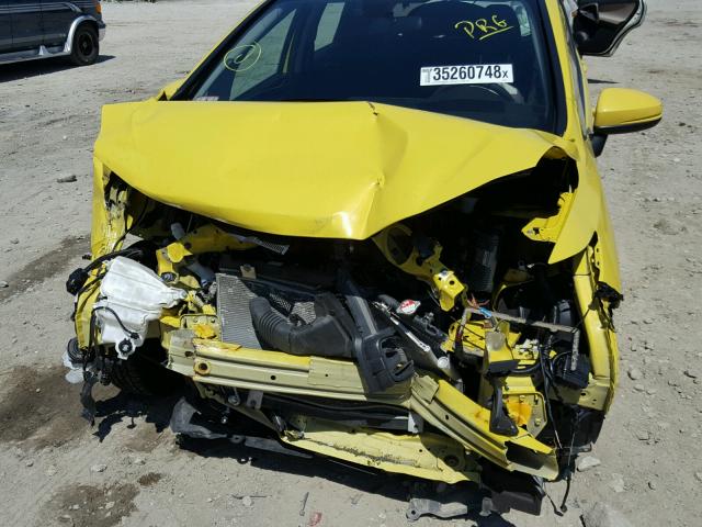 3HGGK5H55FM767517 - 2015 HONDA FIT LX YELLOW photo 9