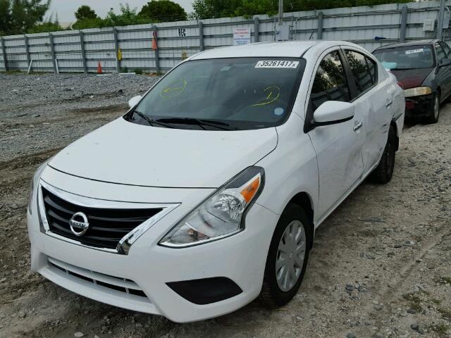 3N1CN7AP4FL853115 - 2015 NISSAN VERSA S WHITE photo 2