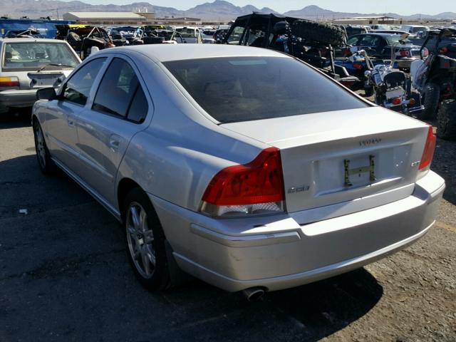 YV1RS592452479337 - 2005 VOLVO S60 2.5T SILVER photo 3