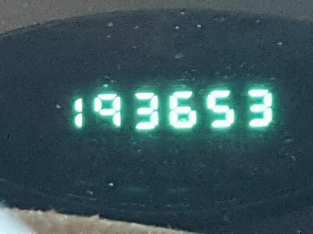 1J4GK48K35W517197 - 2005 JEEP LIBERTY SP RED photo 8