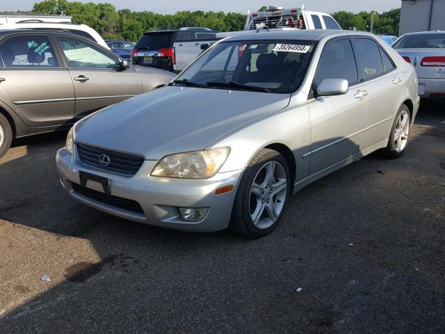 JTHBD182710028919 - 2001 LEXUS IS 300 SILVER photo 2