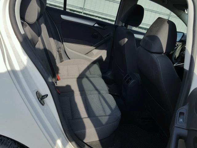 WVWDB7AJ3CW196979 - 2012 VOLKSWAGEN GOLF WHITE photo 6