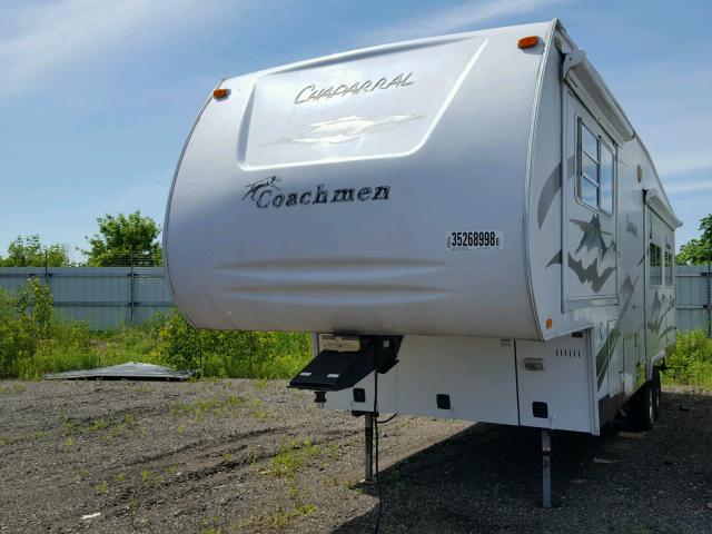 1TC3B059451301472 - 2005 COACH TRAILER WHITE photo 2