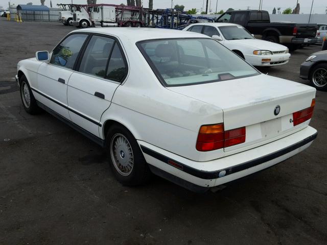 WBAHD6319NBJ78299 - 1992 BMW 525 I AUTO WHITE photo 3