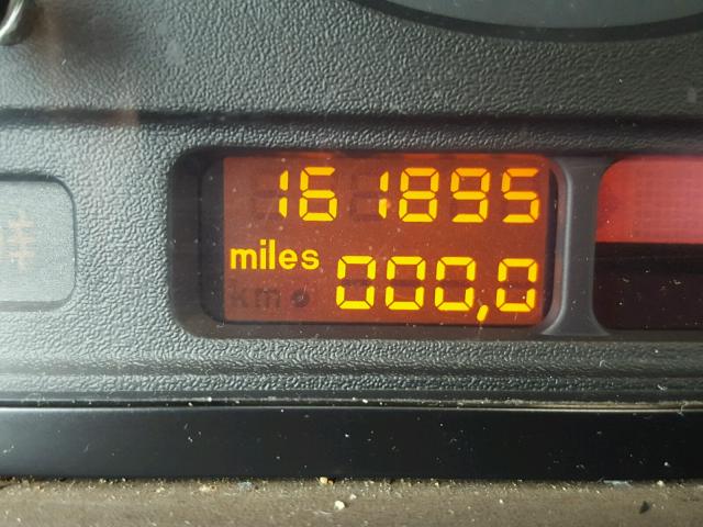 WBAHD6319NBJ78299 - 1992 BMW 525 I AUTO WHITE photo 8