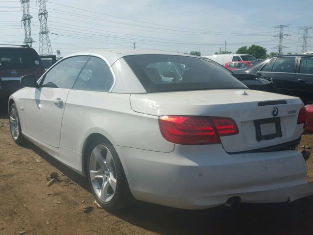 WBADX7C50BE743046 - 2011 BMW 335 I WHITE photo 3