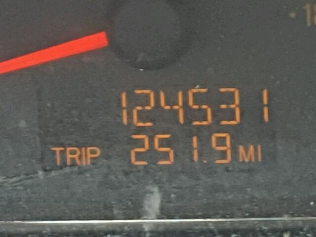 1G8AZ55F27Z114277 - 2007 SATURN ION LEVEL SILVER photo 8