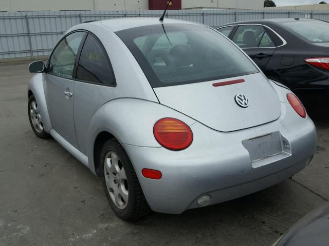 3VWCK21C32M418027 - 2002 VOLKSWAGEN NEW BEETLE 灰色 照片 3